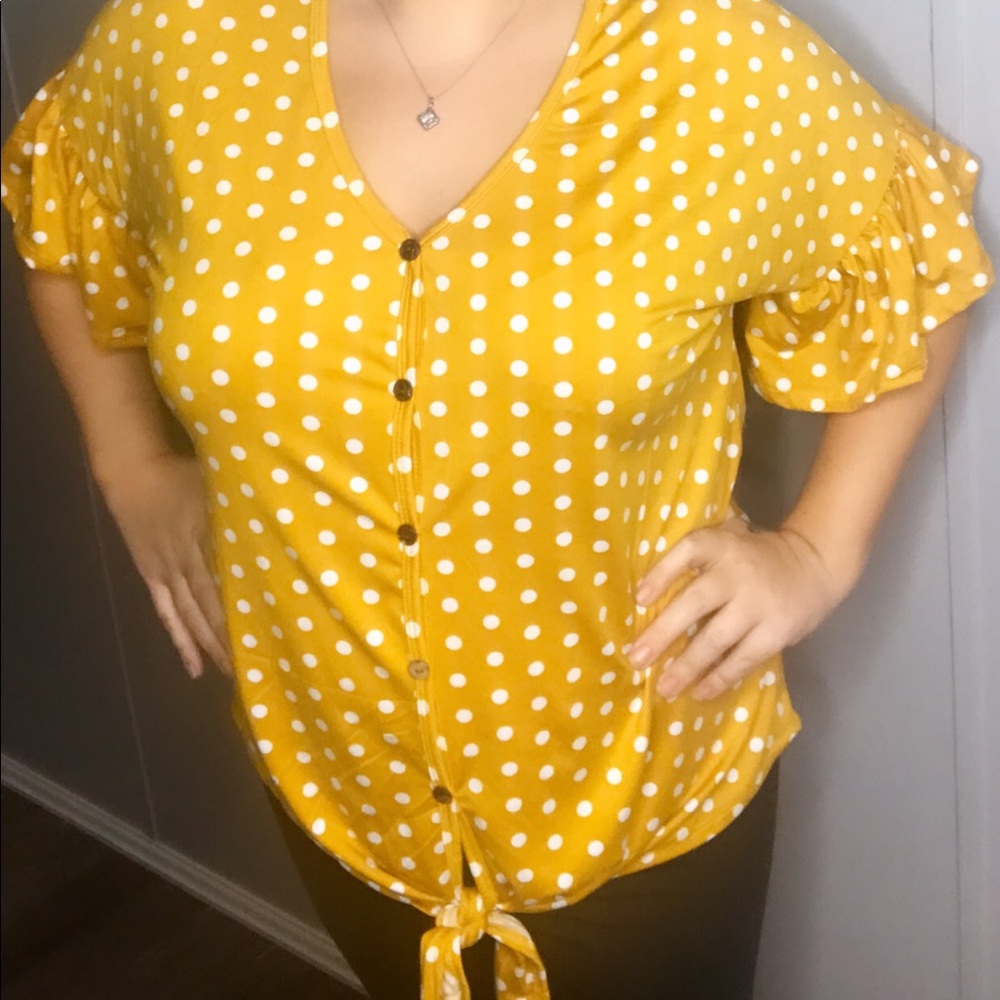 Super cute yellow polka dot blouse